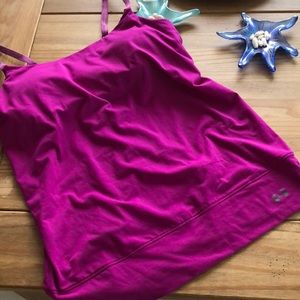 UA super cute top💙